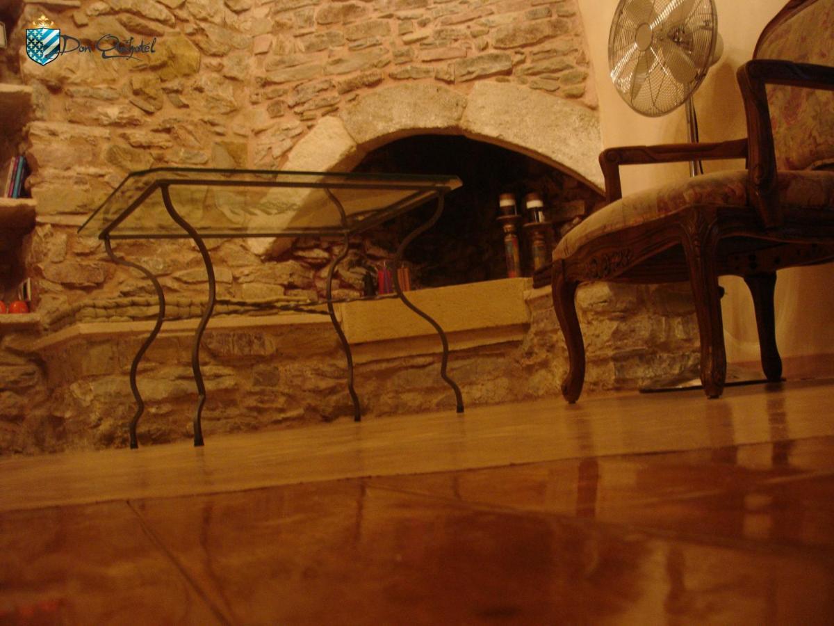 Karvounades Donquihotel Chalet מראה חיצוני תמונה